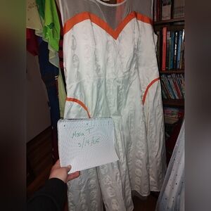 EUC Her Universe BB-8 Dress Size 22